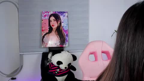 Kylie online show from 01-25-25, 08:00