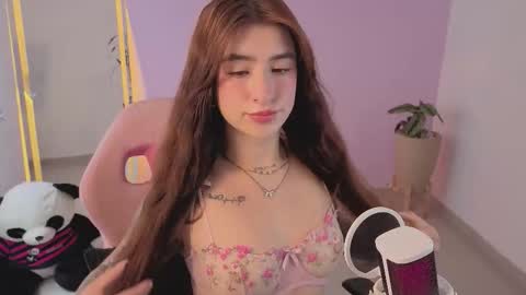 Snapshot of _kylie_miller1 chatting on 01-16-26, 06:45 Kylie online show from 01-16-26, 06:45