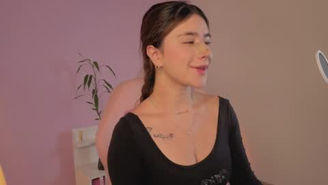 Snapshot of _kylie_miller1 chatting on 04-05-26, 01:03 Kylie online show from 04-05-26, 01:03