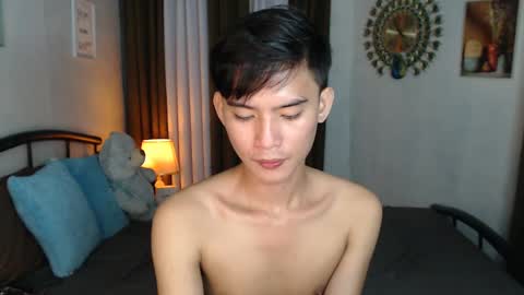 Kylie online show from 03-05-25, 09:49