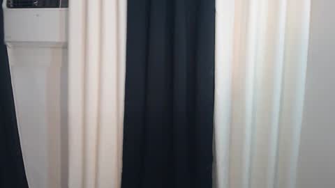 Kylie online show from 11-14-25, 02:54