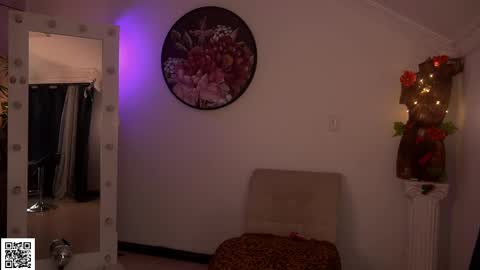 Snapshot of _lady_di chatting on 03-06-25, 04:08 Not on OF Some stuff for sale online show from 03-06-25, 04:08