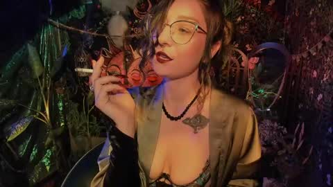 Lady Luna online show from 05-12-26, 10:40