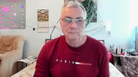 Snapshot of _lady_red_ chatting on 02-03-26, 10:31 Lory online show from 02-03-26, 10:31