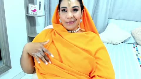 Snapshot of _lakshmi_hotx chatting on 12-06-24, 03:44 NAILHA SAJANI  online show from 12-06-24, 03:44