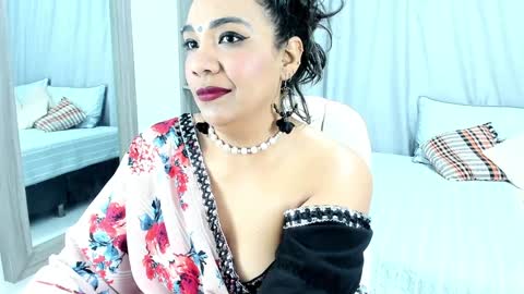 Snapshot of _lakshmi_hotx chatting on 12-10-24, 03:55 NAILHA SAJANI  online show from 12-10-24, 03:55