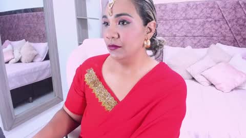 Snapshot of _lakshmi_hotx chatting on 02-05-25, 02:59 NAILHA SAJANI  online show from 02-05-25, 02:59
