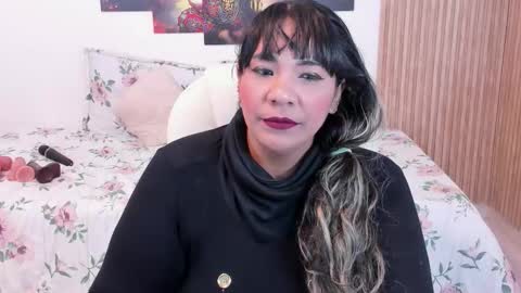 Snapshot of _lakshmi_hotx chatting on 10-22-25, 07:13 NAILHA SAJANI  online show from 10-22-25, 07:13