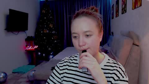 _lalune_ online show from 12-02-24, 12:19