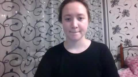 _lalune_ online show from 02-15-26, 06:48