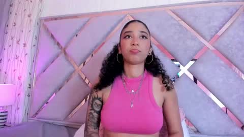 Snapshot of _lanna_jhonson_ chatting on 02-10-25, 03:35 Lanna online show from 02-10-25, 03:35