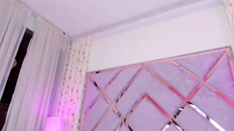 Snapshot of _lanna_jhonson_ chatting on 02-28-25, 05:04 Lanna online show from 02-28-25, 05:04