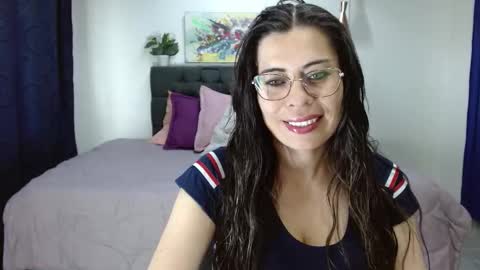 Snapshot of _lara1 chatting on 01-05-25, 07:17 paulina online show from 01-05-25, 07:17