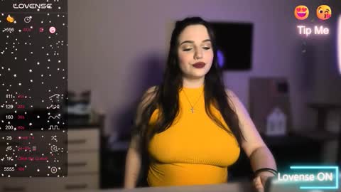 Snapshot of _latisha_ chatting on 10-26-25, 07:31 Latisha online show from 10-26-25, 07:31