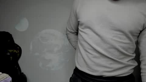 Layne online show from 01-05-25, 03:53