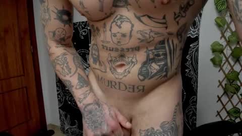 Layne online show from 03-03-25, 06:55