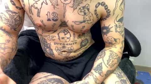 Layne online show from 10-17-25, 08:39