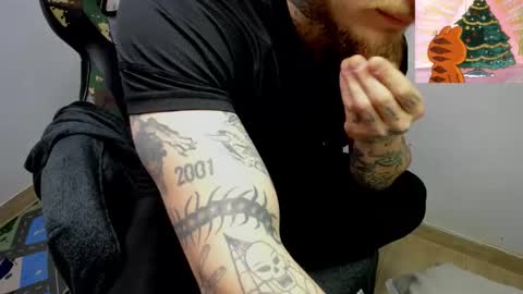 Layne online show from 12-05-25, 06:22