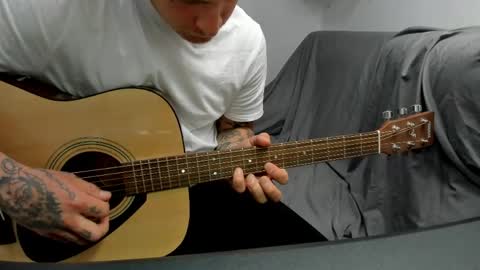 Snapshot of _layne chatting on 05-27-26, 12:35 Layne online show from 05-27-26, 12:35