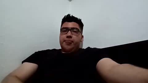 Snapshot of _leclerc_ chatting on 02-04-25, 06:46 _leclerc_ online show from 02-04-25, 06:46