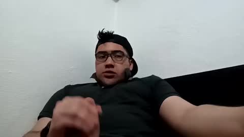 Snapshot of _leclerc_ chatting on 02-12-25, 12:44 _leclerc_ online show from 02-12-25, 12:44