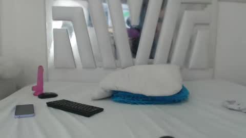 _lexx1e online show from 02-05-25, 05:31