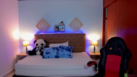 Liily online show from 09-24-25, 10:46