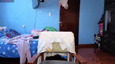 Snapshot of _lindasy_ chatting on 02-09-26, 03:16 Lindasy online show from 02-09-26, 03:16