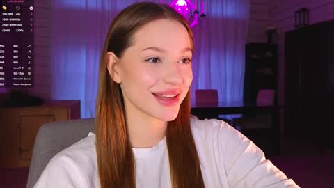 Snapshot of _lisaalisa_ chatting on 02-01-25, 02:24 Alice online show from 02-01-25, 02:24