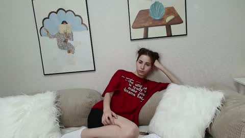 Emma online show from 10-01-25, 02:12