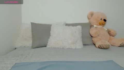 Mila  online show from 01-15-25, 02:02