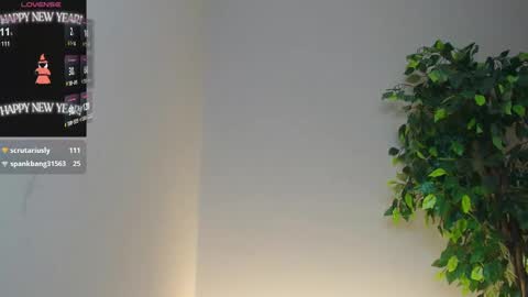 Mila  online show from 01-21-25, 07:37