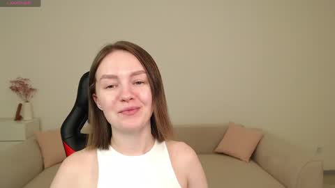  My name is lina Lush is activePrivate is Open online show from 04-04-26, 06:27