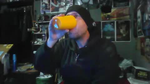 Snapshot of _longfellow chatting on 12-01-25, 04:39 That guy online show from 12-01-25, 04:39