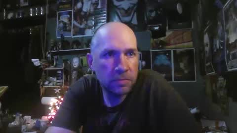 That guy online show from 12-22-25, 01:13