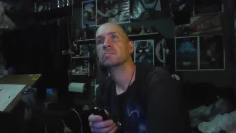 That guy online show from 02-11-26, 07:35