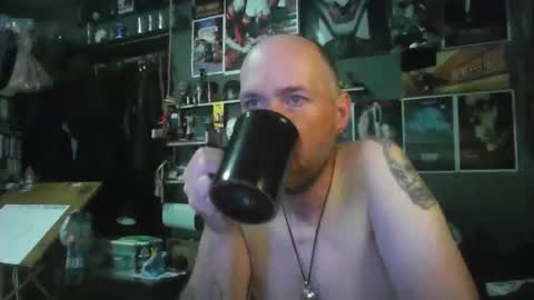 That guy online show from 04-13-26, 03:39