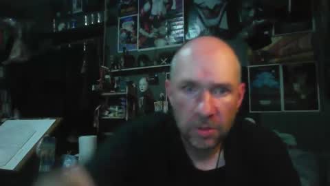 Snapshot of _longfellow chatting on 04-29-26, 11:55 That guy online show from 04-29-26, 11:55