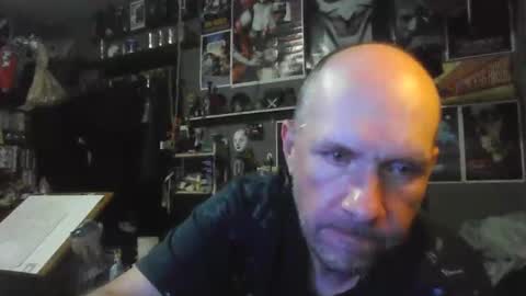Snapshot of _longfellow chatting on 05-09-26, 03:56 That guy online show from 05-09-26, 03:56