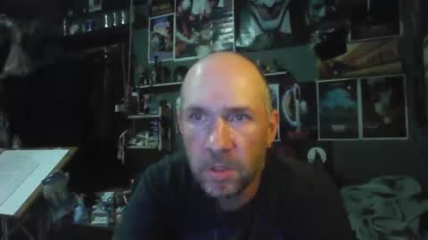 Snapshot of _longfellow chatting on 05-12-26, 11:35 That guy online show from 05-12-26, 11:35