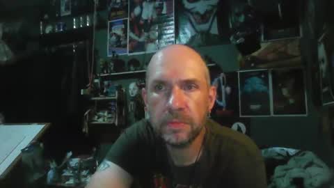 Snapshot of _longfellow chatting on 05-15-26, 05:58 That guy online show from 05-15-26, 05:58