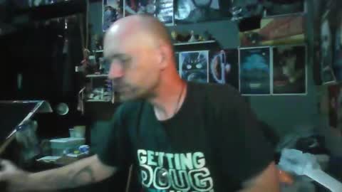 Snapshot of _longfellow chatting on 05-26-26, 03:24 That guy online show from 05-26-26, 03:24