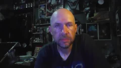 Snapshot of _longfellow chatting on 05-29-26, 02:42 That guy online show from 05-29-26, 02:42
