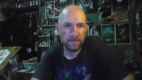 Snapshot of _longfellow chatting on 05-29-26, 08:07 That guy online show from 05-29-26, 08:07