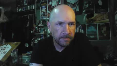 Snapshot of _longfellow chatting on 05-30-26, 04:04 That guy online show from 05-30-26, 04:04
