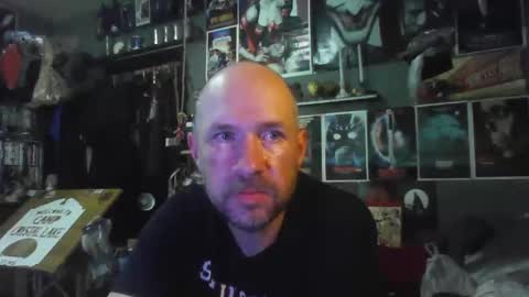 Snapshot of _longfellow chatting on 06-01-26, 03:47 That guy online show from 06-01-26, 03:47