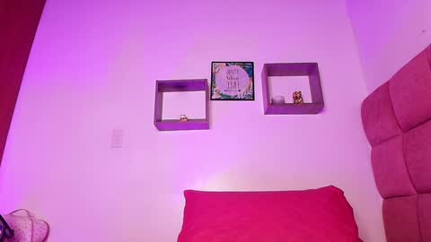 Lorrayne online show from 01-10-25, 11:54