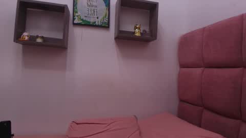 Lorrayne online show from 02-15-25, 11:50