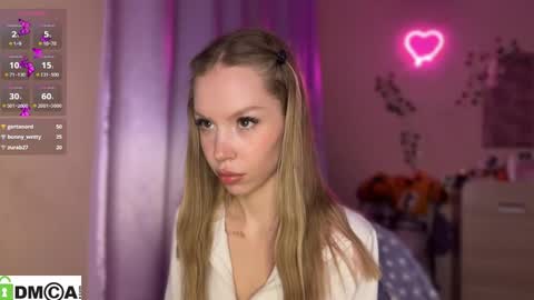 Katie online show from 10-08-25, 09:45