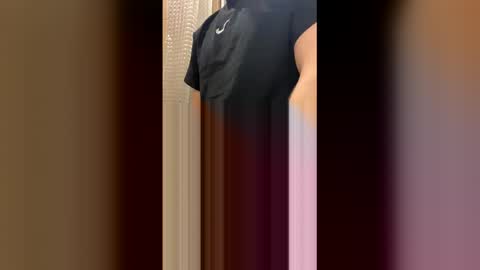 _love_pussy_69_ online show from 05-14-26, 10:33